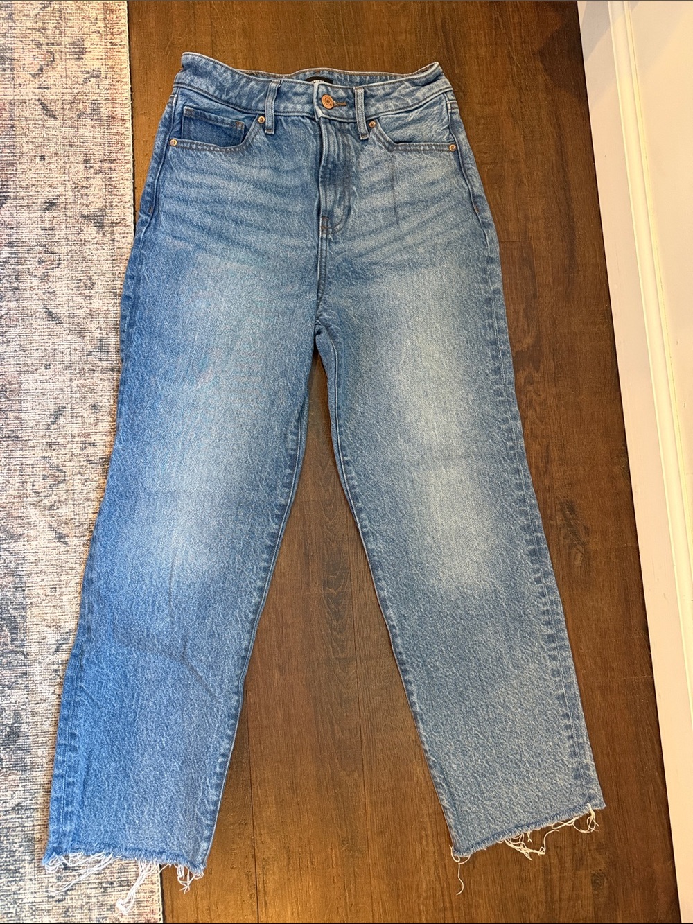Express Straight-Leg Jeans in Light Blue Wash